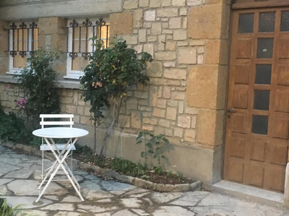 Les Studios De Philibert Figeac Exterior photo